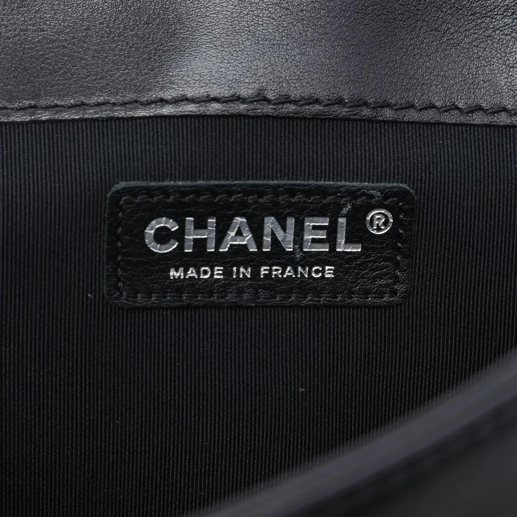 Chanel Paris Dallas Medium Lambskin Enchained Boy Flap Black Leather Very good - Box View