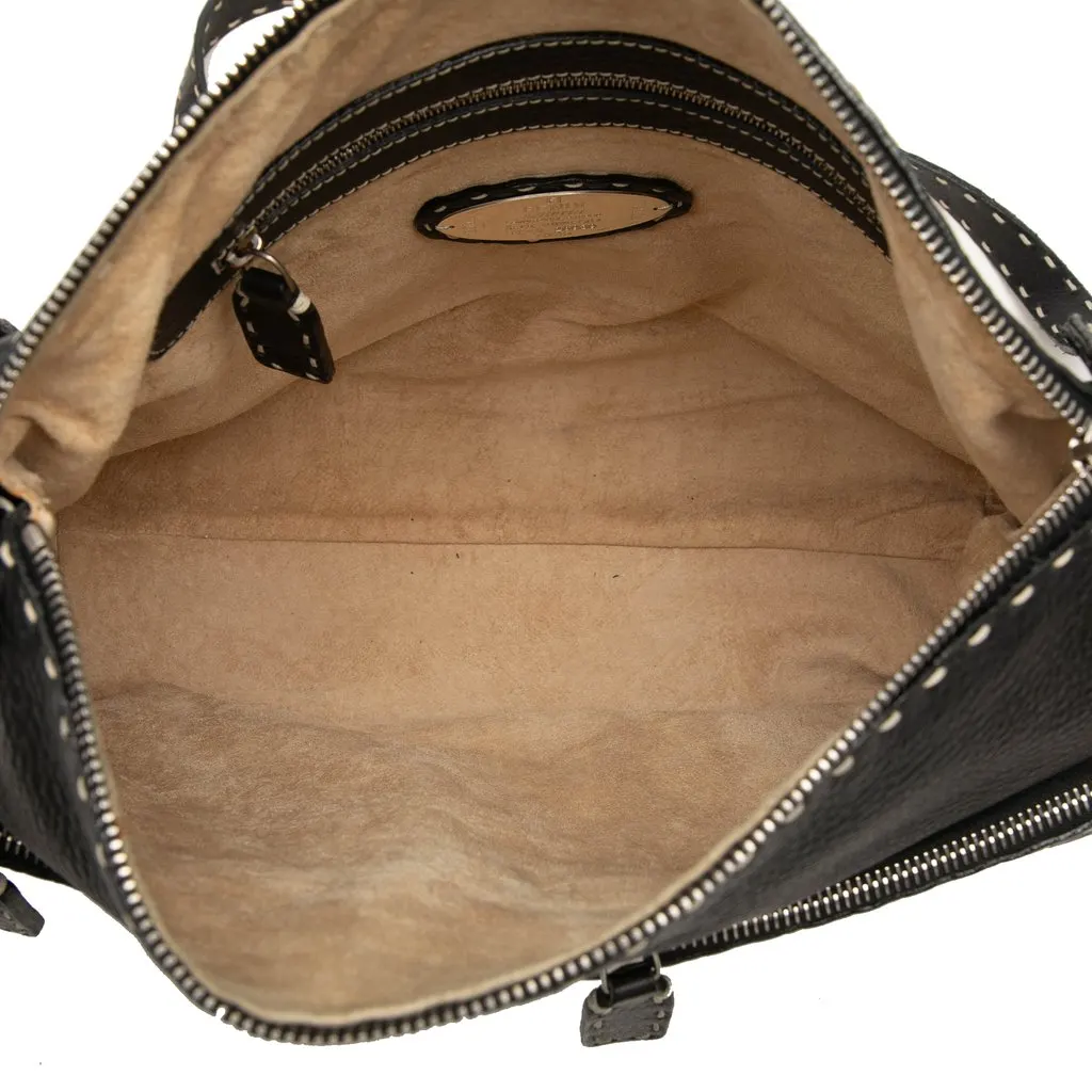 Fendi Leather Selleria Crossbody Black Leather Very good - Model View