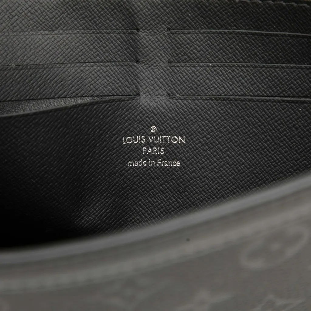 Louis Vuitton Monogram Eclipse Pochette Voyage MM Black Canvas Very good - Box View