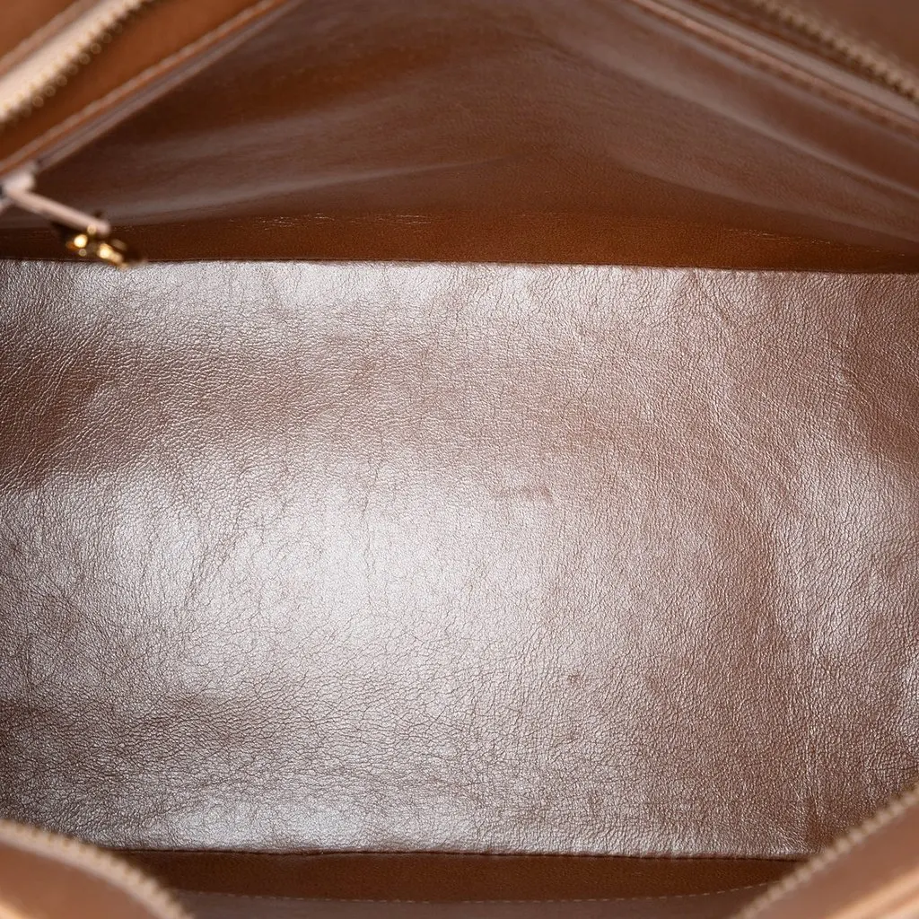 Chanel Lambskin Medallion Tote Beige Leather Very good - Model View