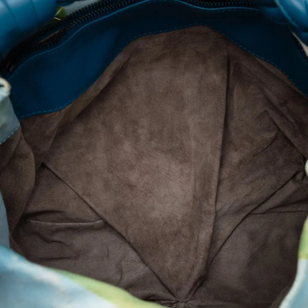 Bottega Veneta Nappa Intrecciato Aquilone Fortune Cookie Hobo Blue Leather Very good - Model View