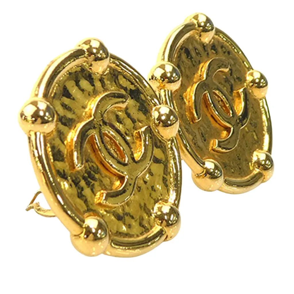 Chanel CC Gold Plated Round Clip On Earrings Gold Metal Very good - Box View