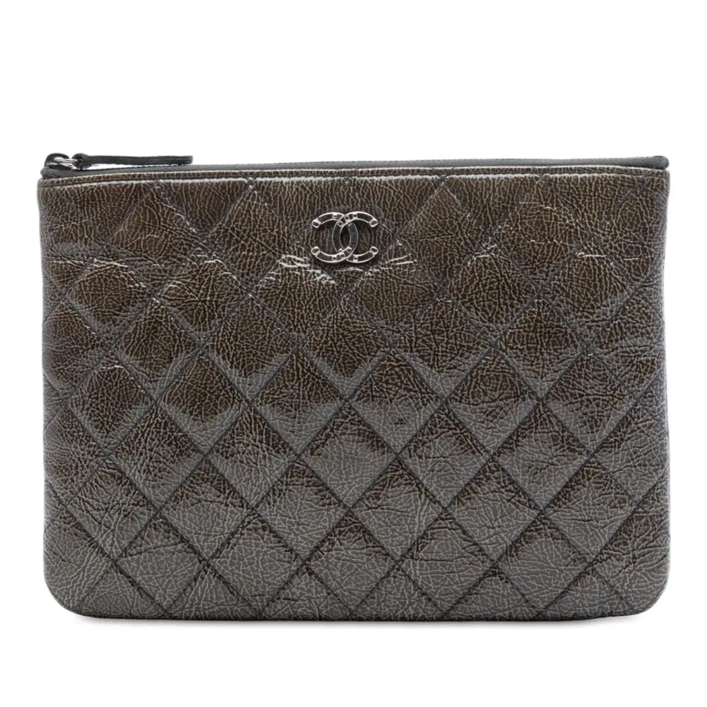 Chanel Small Quilted Crinkled Patent O Case Clutch MultiColor Leather Very good - Front View