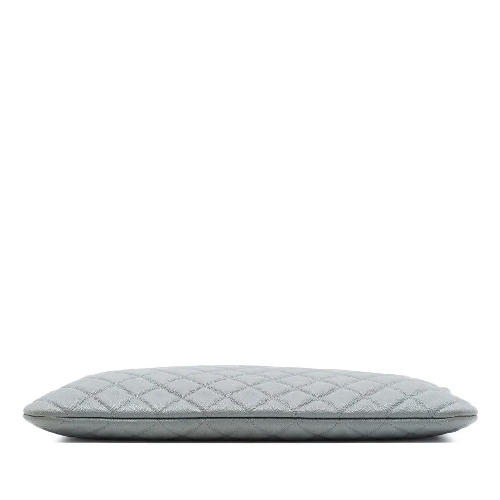 Chanel Large Quilted Caviar O Case Clutch MultiColor Leather Very good - Inside View