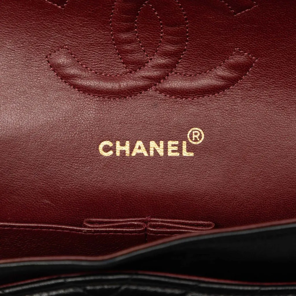 Chanel Medium Classic Chevron Lambskin Double Flap Black Leather Very good - Box View
