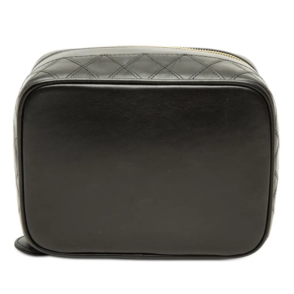 Chanel CC Quilted Lambskin Vanity Bag Black Leather Very good - Inside View