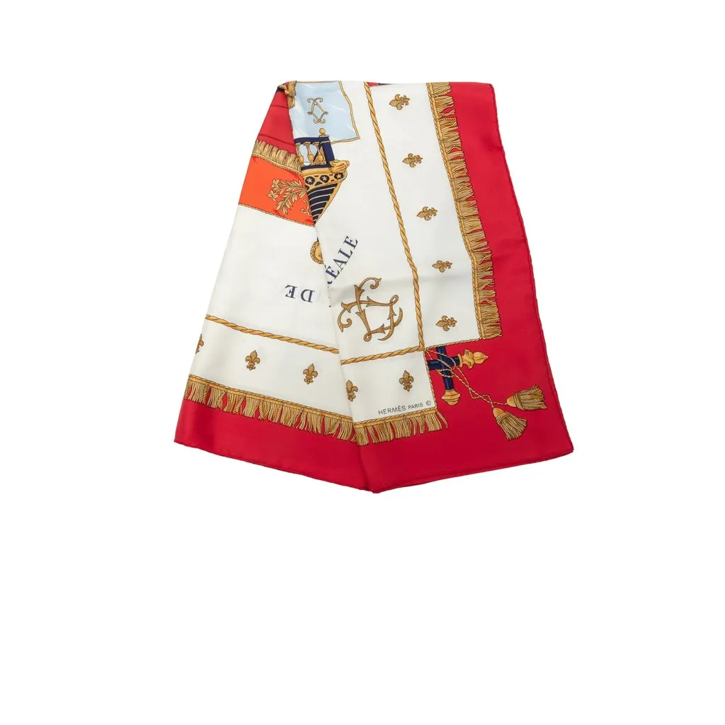 Hermès Vue Du Carrosse De La Galere La Reale Silk Scarf 90 Red Silk Good - Front View