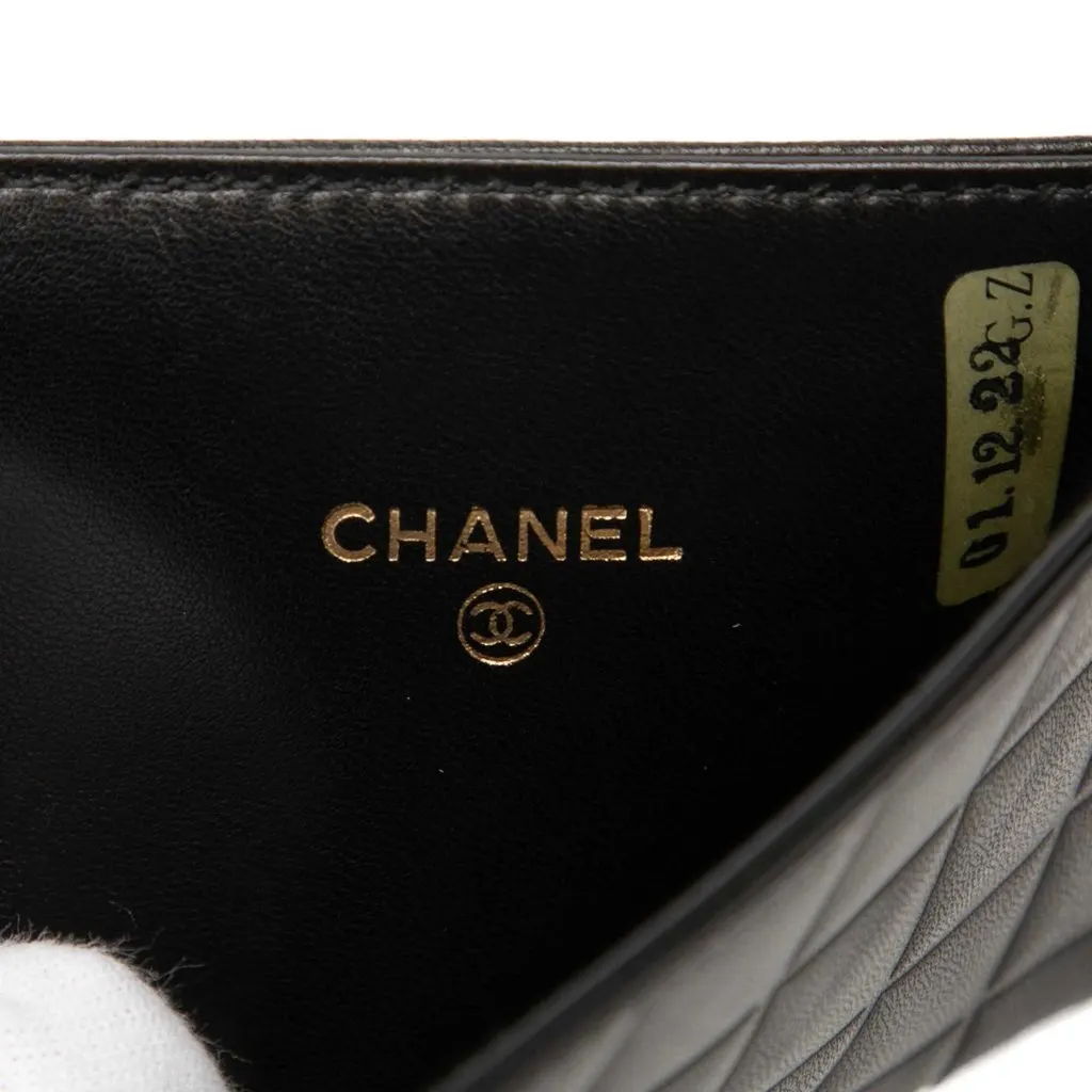 Chanel CC Chocolate Bar Lambskin Card Holder Black Leather Very good - Box View