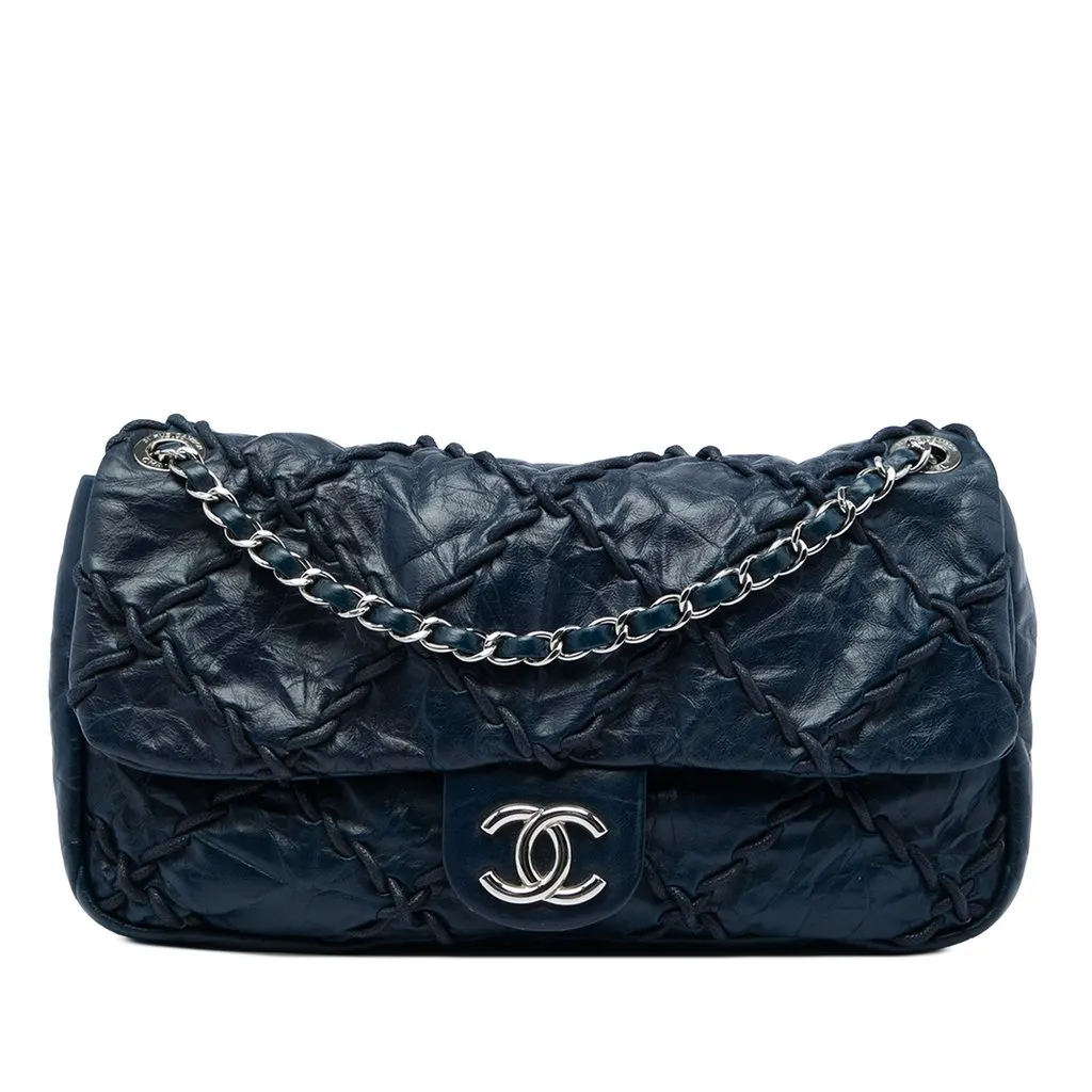 Chanel Medium Quilted Crinkled Calfskin Ultra Stitch Flap Blue Leather Very good - Front View