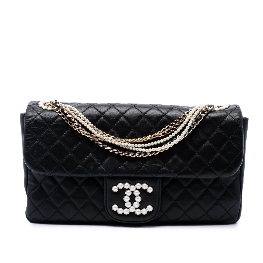 Chanel Medium Quilted Lambskin Westminster Pearl Flap Black Leather Very good - Front View