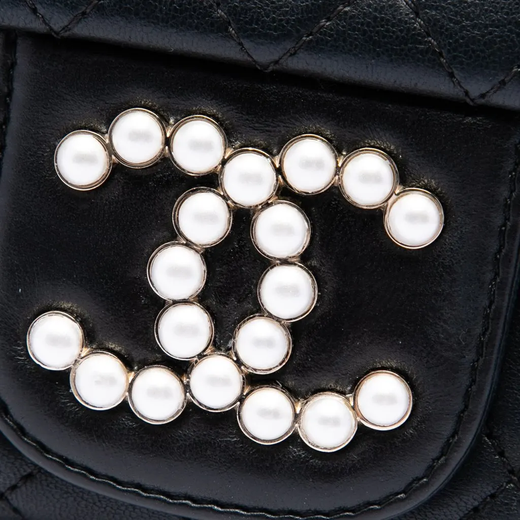 Chanel Medium Quilted Lambskin Westminster Pearl Flap Black Leather Very good - Box View