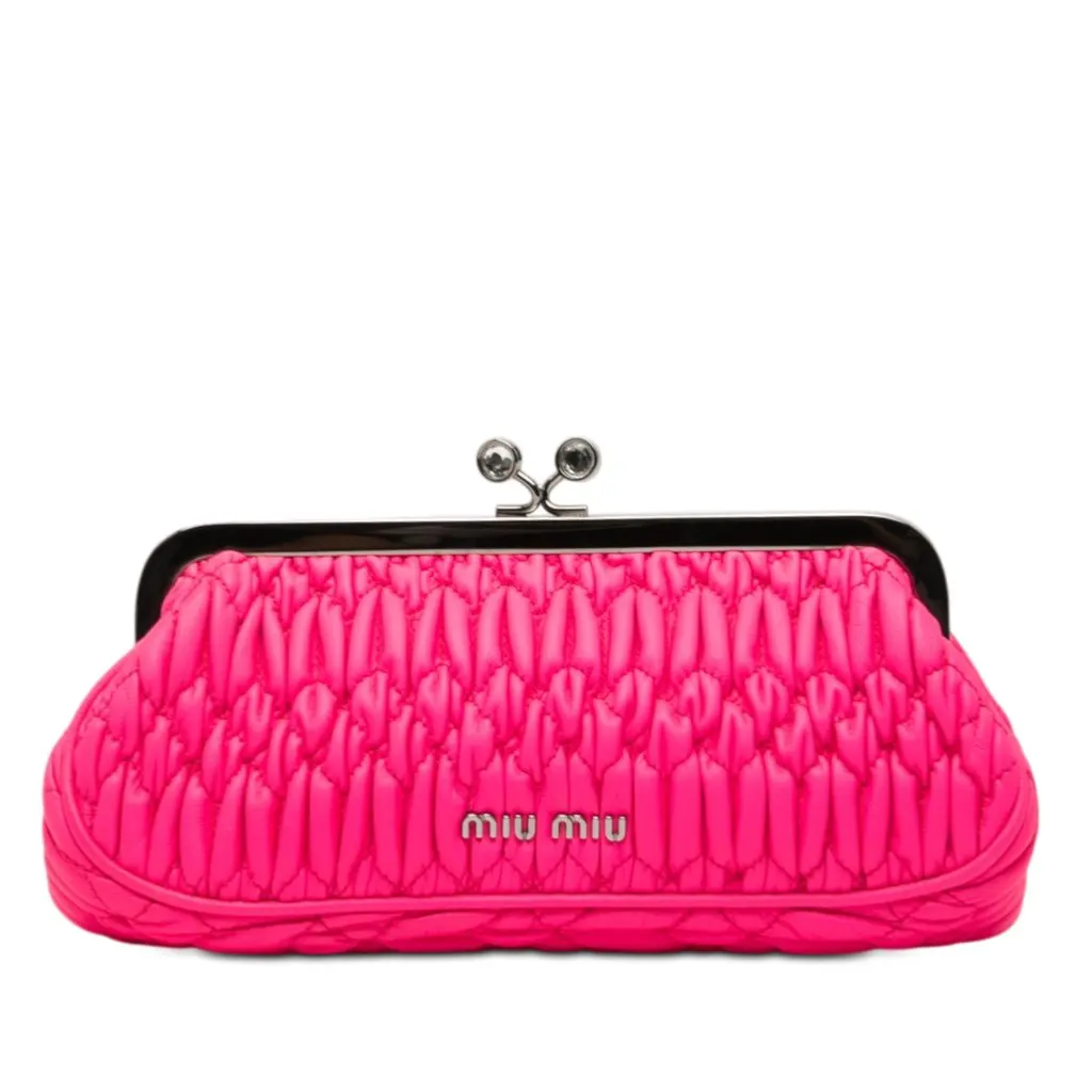 Miu Miu Matelasse Nappa Kiss Lock Frame Clutch Pink Leather Very good - Front View