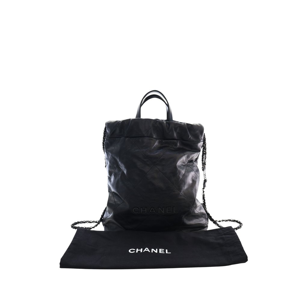 Chanel Large Quilted Shiny Calfskin 22 Backpack Black X-Larg display picture 1