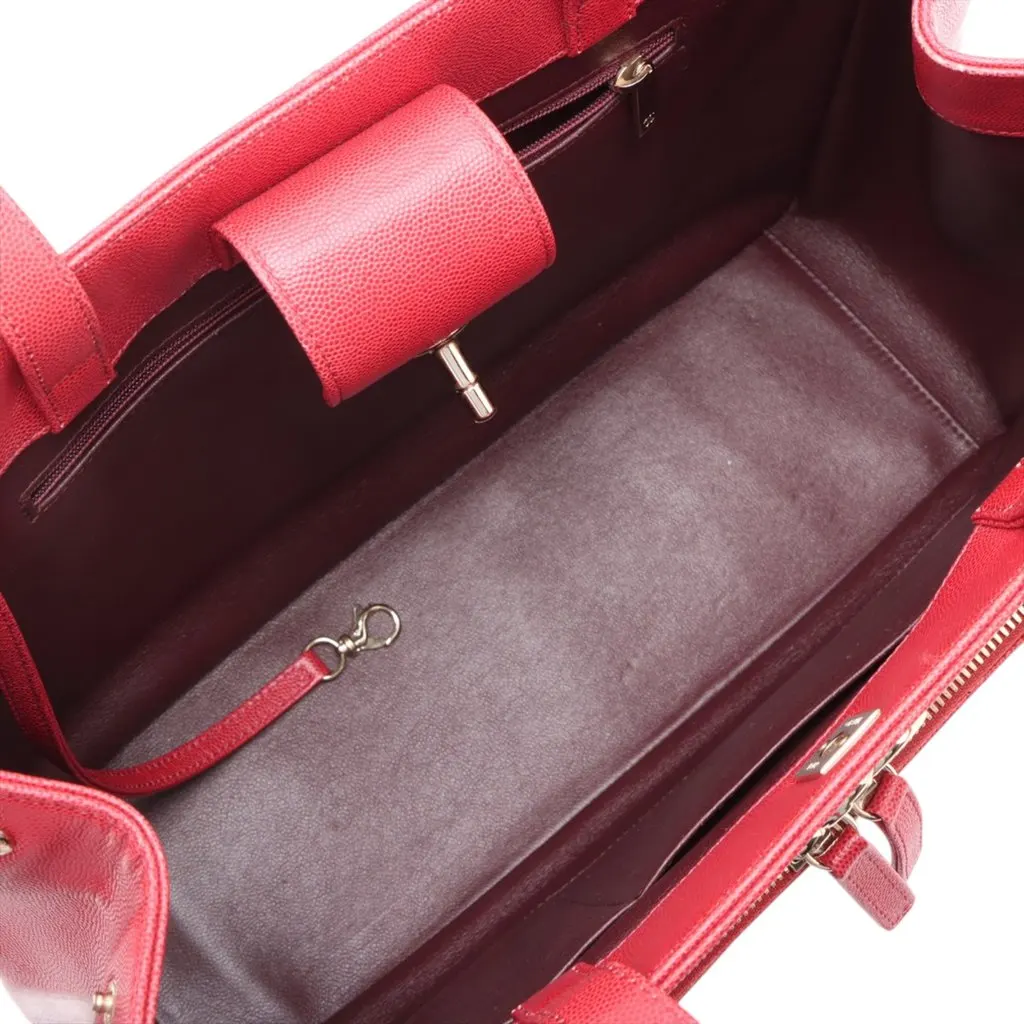 Chanel Quilted Caviar Business Affinity Shopping Tote Red Leather Very good - Box View