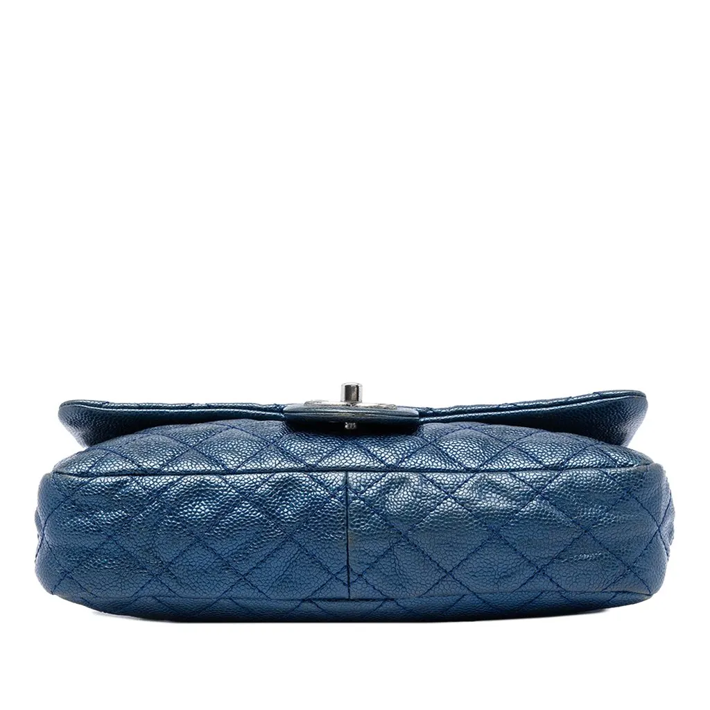 Chanel Medium Quilted Iridescent Caviar Easy Flap Blue Leather Very good - Inside View