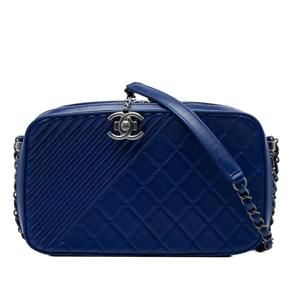 Chanel Large Quilted Lambskin Coco Boy Camera Bag Blue Leather Very good - Front View
