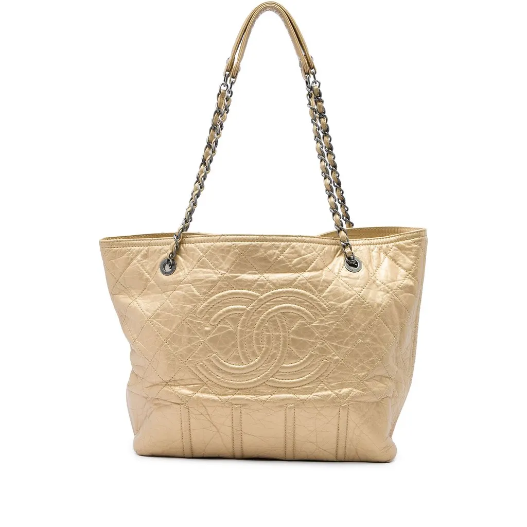 Chanel Large Distressed Calfskin Shopping In Moscow Tote Gold Leather Very good - Front View