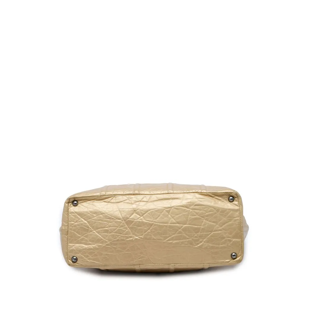 Chanel Large Distressed Calfskin Shopping In Moscow Tote Gold Leather Very good - Inside View