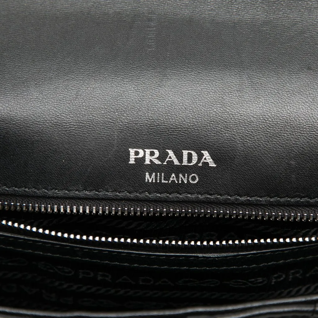 Prada Nappa Gaufre Chain Flap Black Leather Very good - Box View