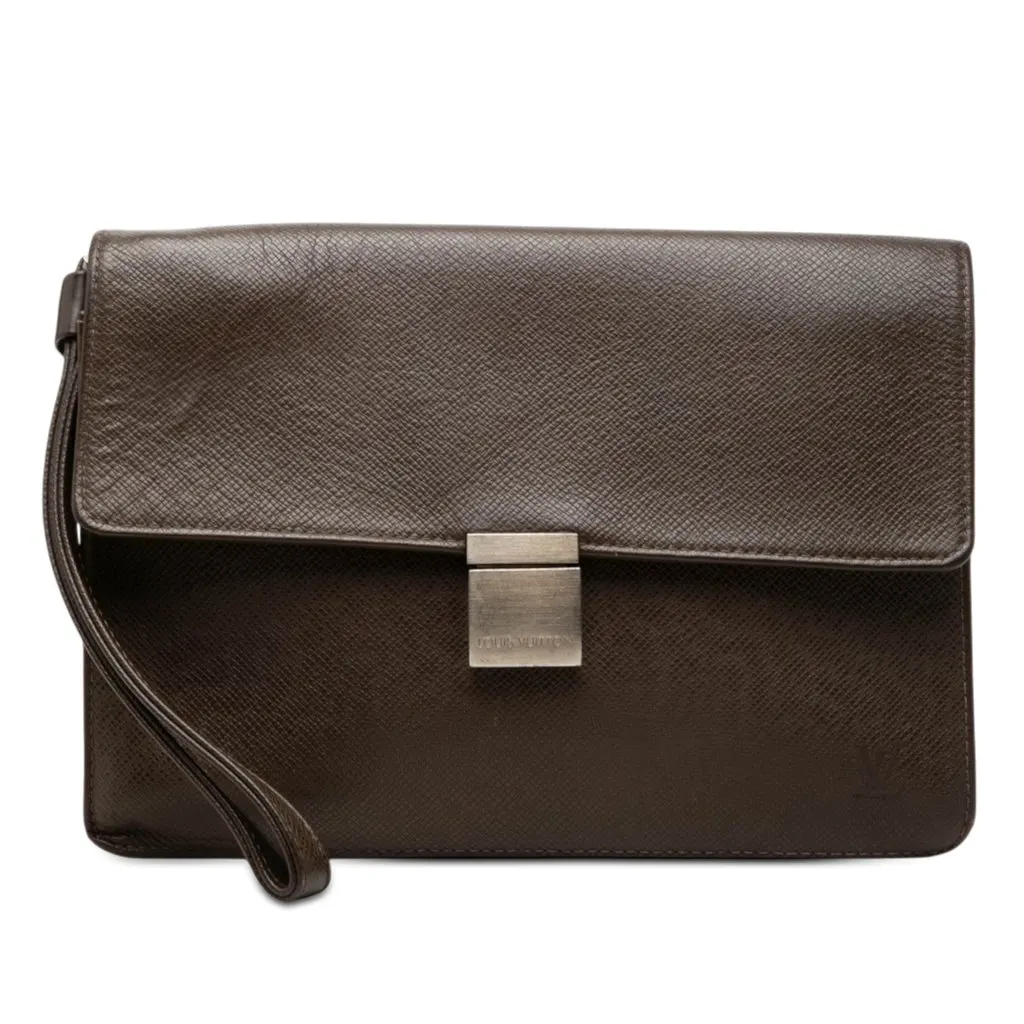 Louis Vuitton Taiga Selenga Brown Leather Very good - Front View