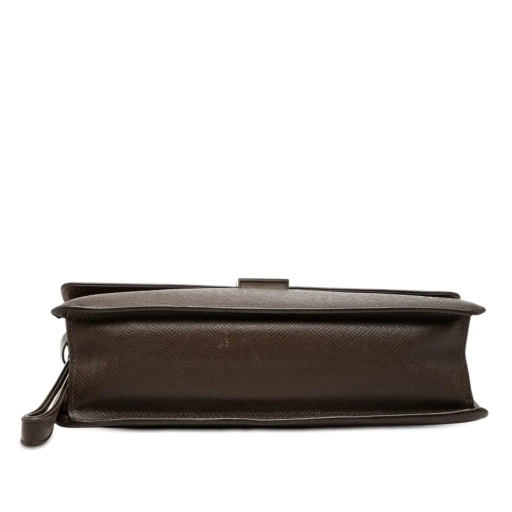 Louis Vuitton Taiga Selenga Brown Leather Very good - Inside View