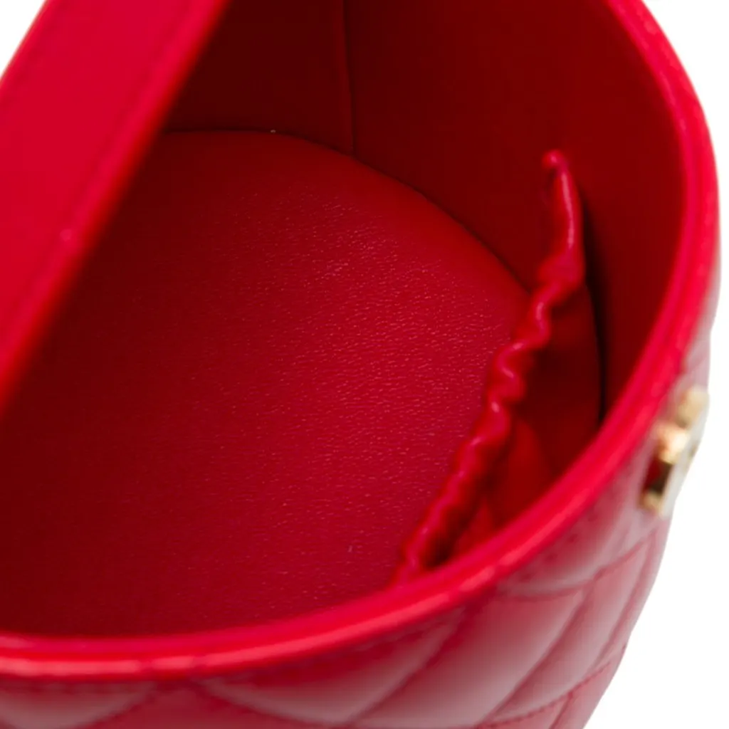 Chanel CC Quilted Lambskin Top Handle Round Vanity Case with Chain Red Leather Very good - Model View