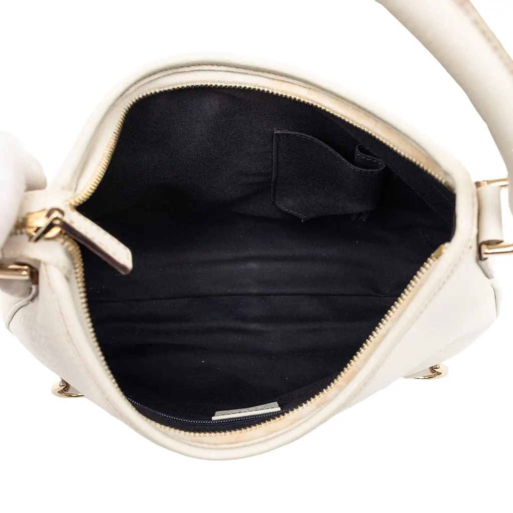 Gucci Calfskin Abbey D Ring Shoulder Bag White Leather Very good - Model View