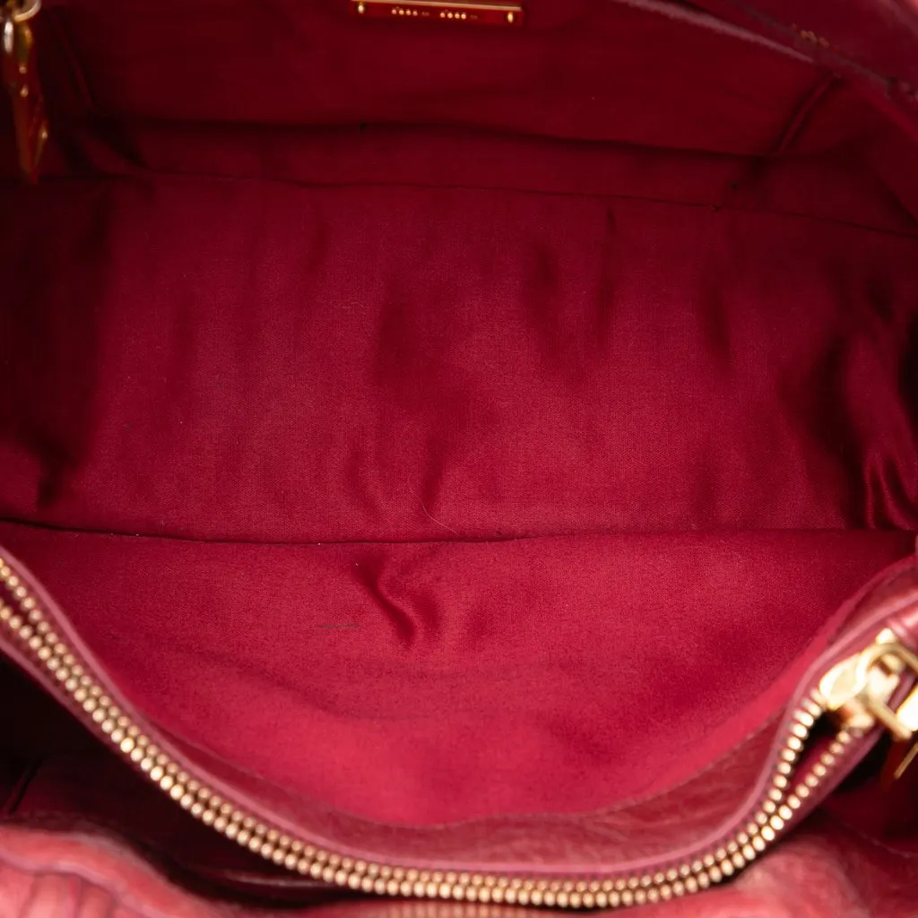 Miu Miu Medium Matelasse Vitello Shine Double Handle Tote Red Leather Very good - Model View