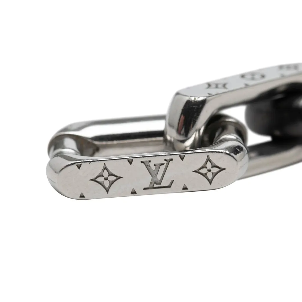 Louis Vuitton Stainless Steel Monogram Chain Necklace Silver Metal Very good - Inside View