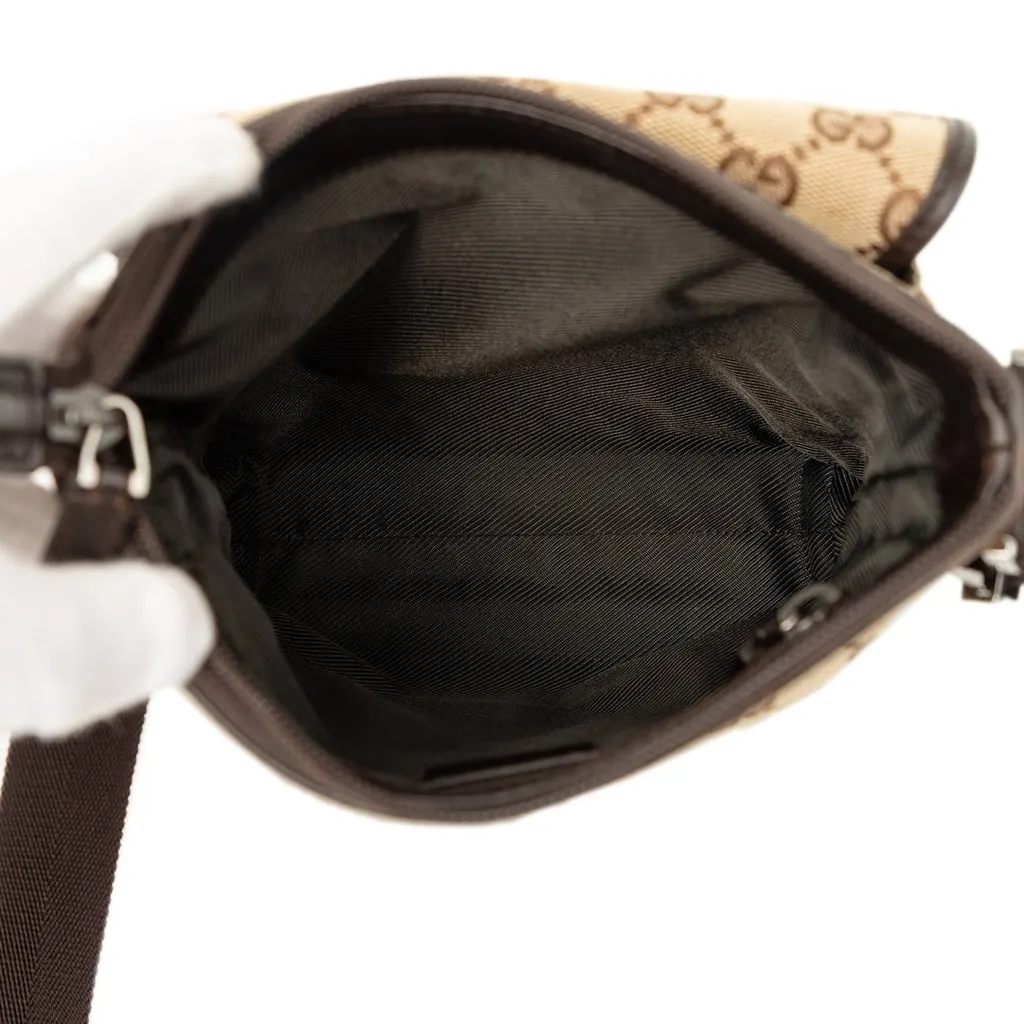 Gucci GG Canvas Jackie Crossbody Beige Canvas Good - Model View