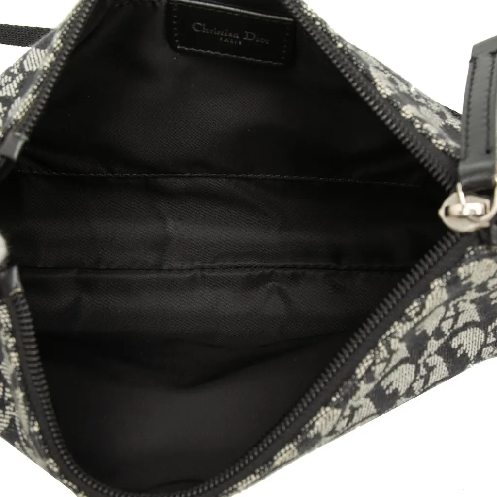 Dior Diorissimo Trotter Canvas Pochette Blue Good - Model View