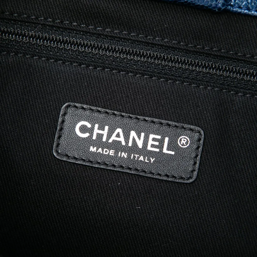 Chanel Medium Quilted Iridescent Caviar Chic Shopping Tote Blue Leather Very good - Box View