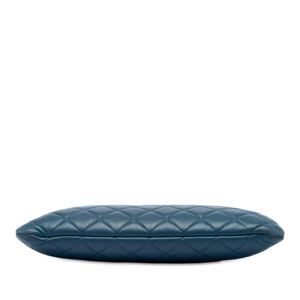 Chanel Medium Quilted Lambskin Cuba La Habana O Case Clutch Blue Leather Very good - Inside View