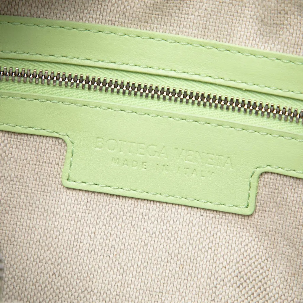 Bottega Veneta Small Calfskin Intrecciato Camera Bag Green Leather Very good - Box View