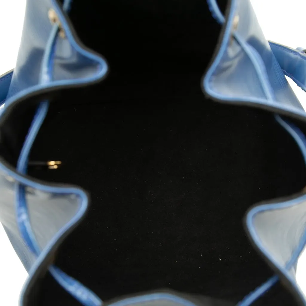 Louis Vuitton Epi Noe GM Blue Leather Good - Model View