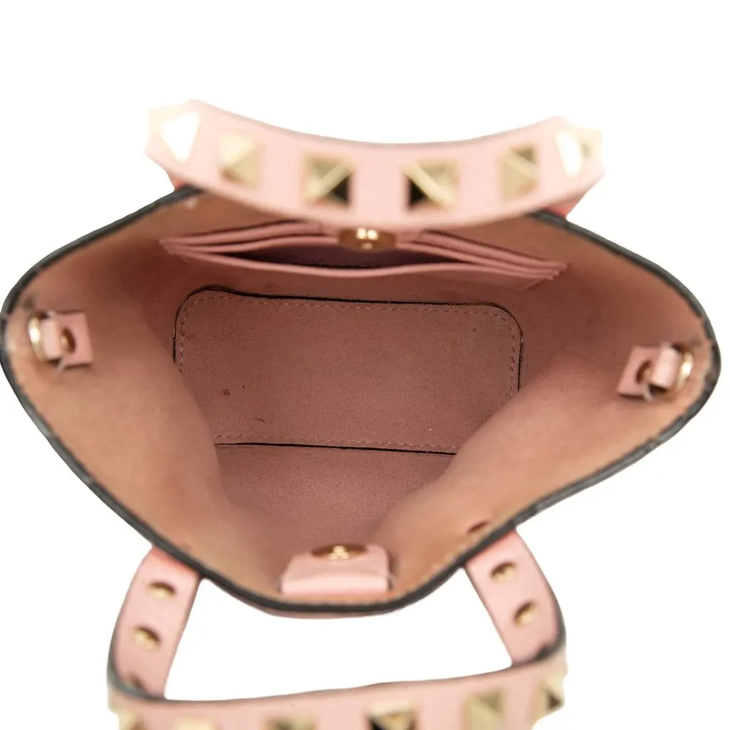 Valentino Pebbled Calfskin Rockstud Chain Tote Pink Leather Very good - Model View