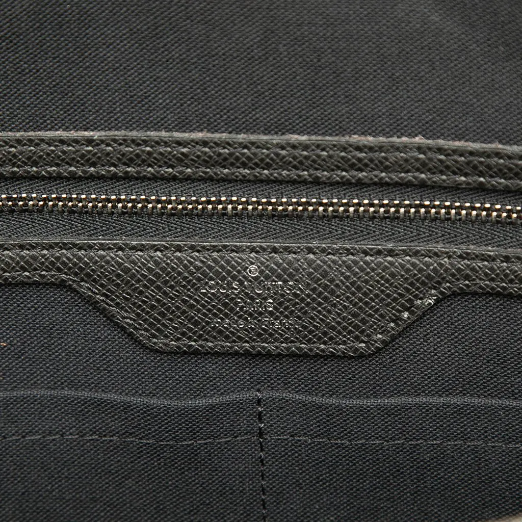 Louis Vuitton Taiga Neo Igor Briefcase Black Leather Very good - Box View