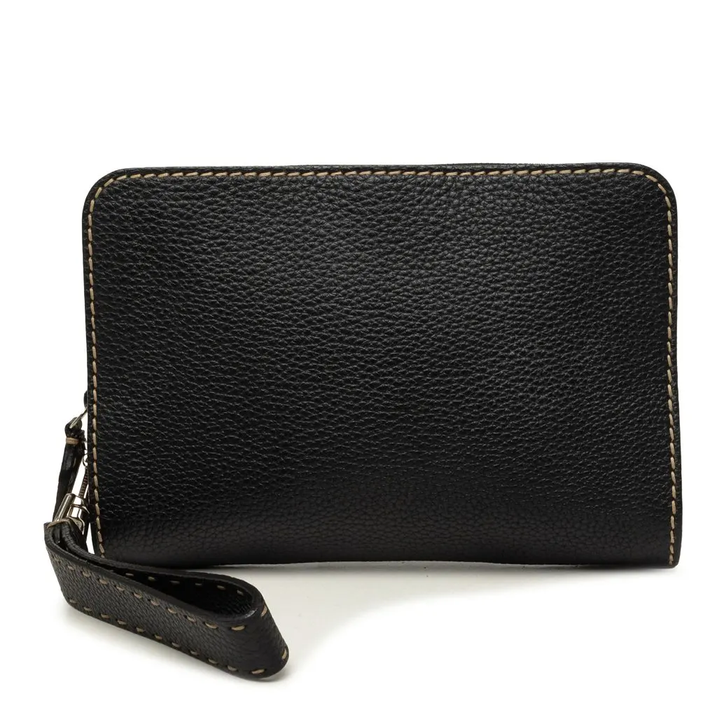Fendi Cuoio Romano Selleria Zip Around Wristlet Pouch Black Leather Very good - Front View