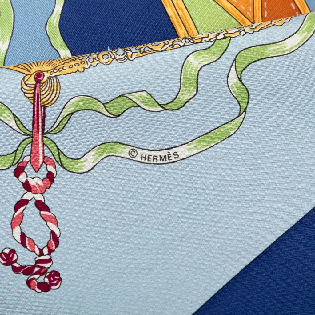 Hermès Au Clair De La Lune Silk Scarf 90 Blue Silk Very good - Box View