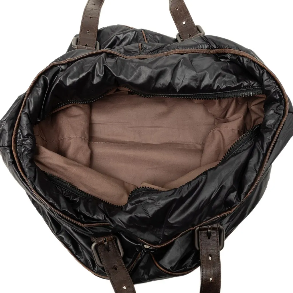 Bottega Veneta Nylon Spinnaker Tote Black Very good - Model View