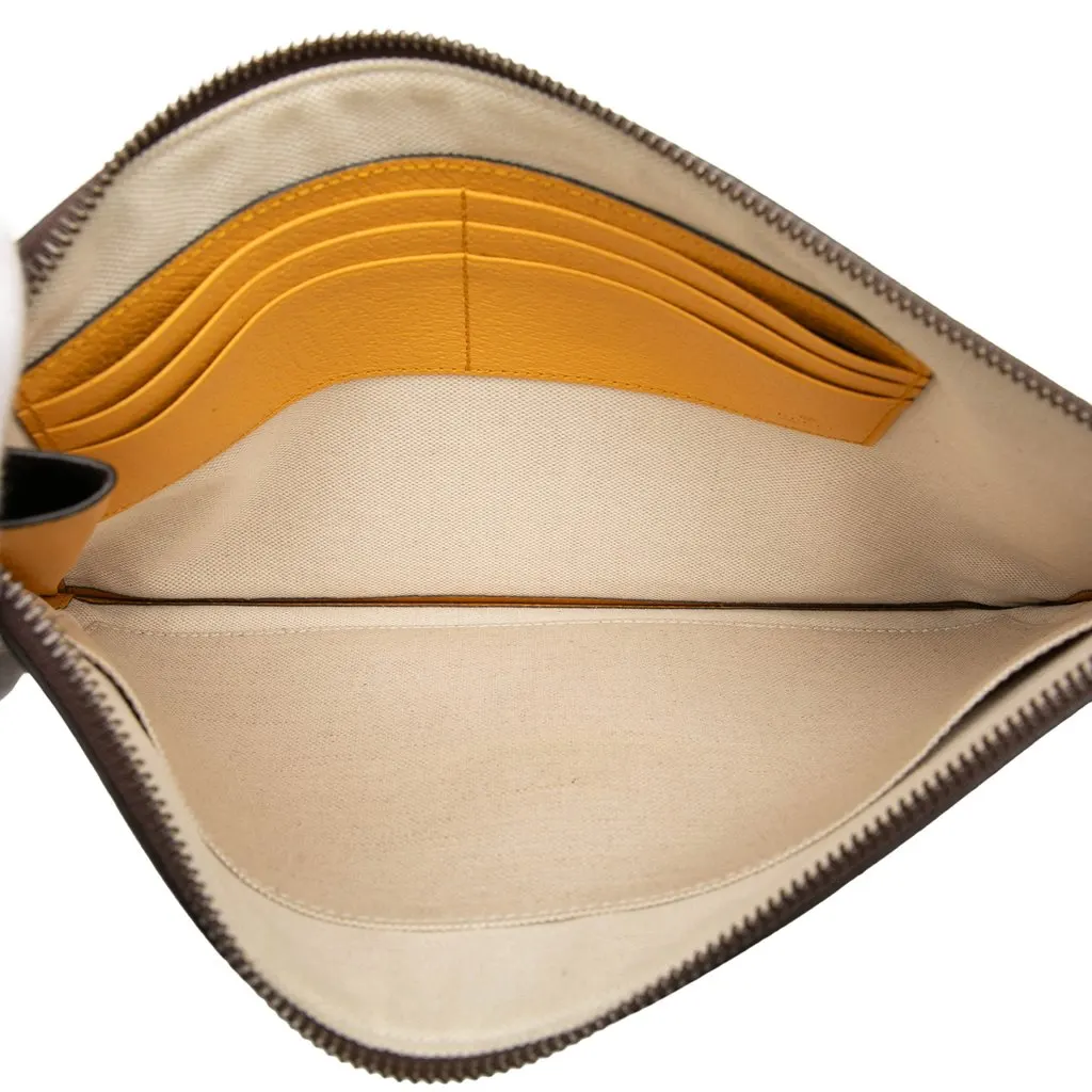 Gucci GG Supreme Neo Vintage Clutch Beige Very good - Model View