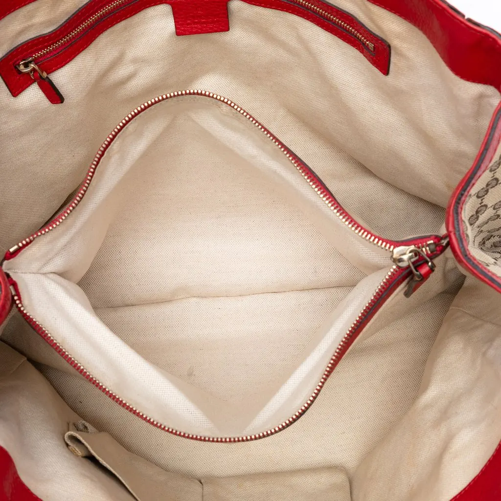 Gucci Medium GG Canvas Bella Tote Beige Very good - Model View