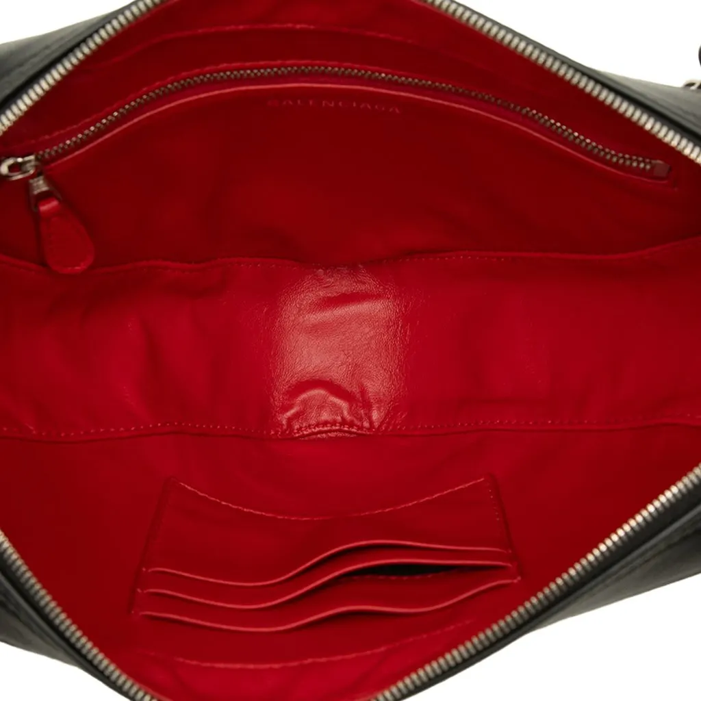 Balenciaga Leather Triangle Chain Crossbody Black Leather Very good - Model View