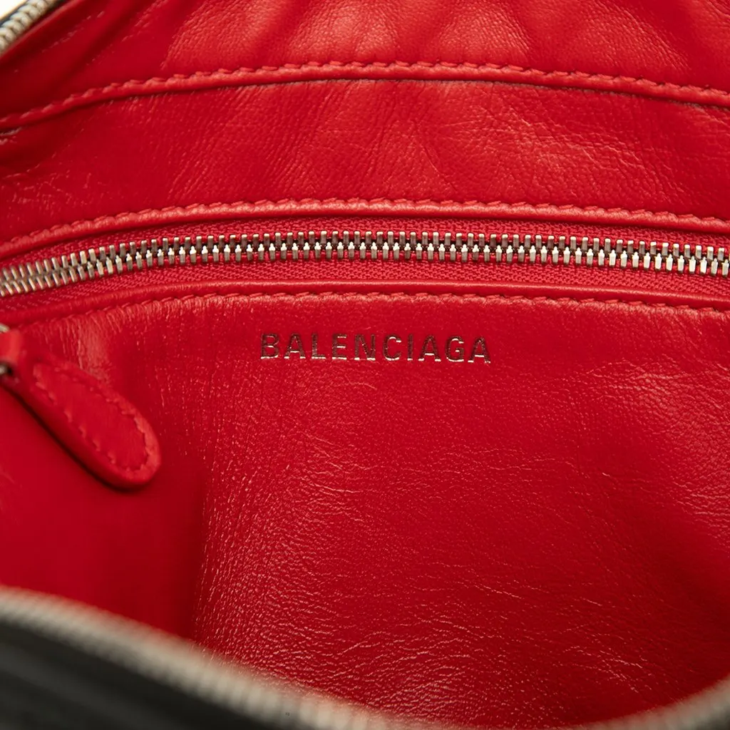 Balenciaga Leather Triangle Chain Crossbody Black Leather Very good - Box View