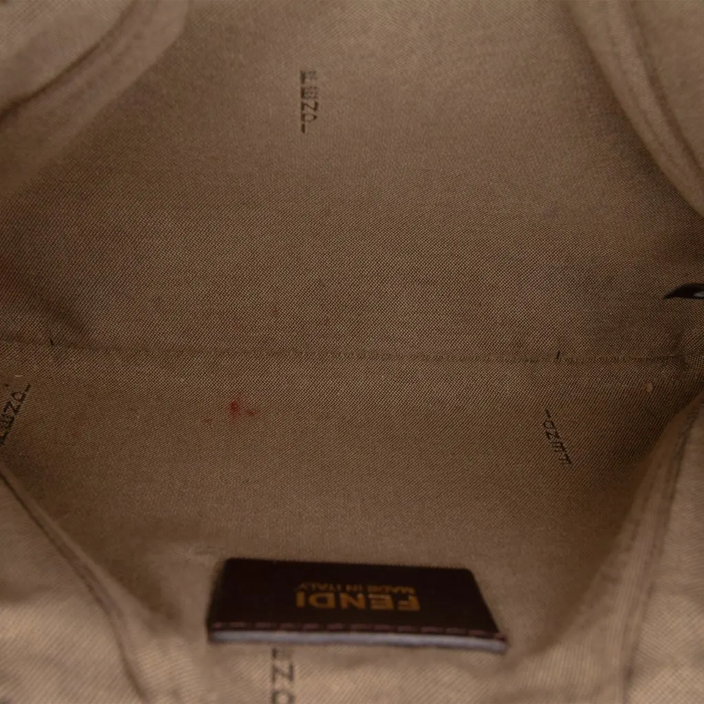 Fendi Zucchino Spalmati Chain Pochette Brown Canvas Very good - Model View