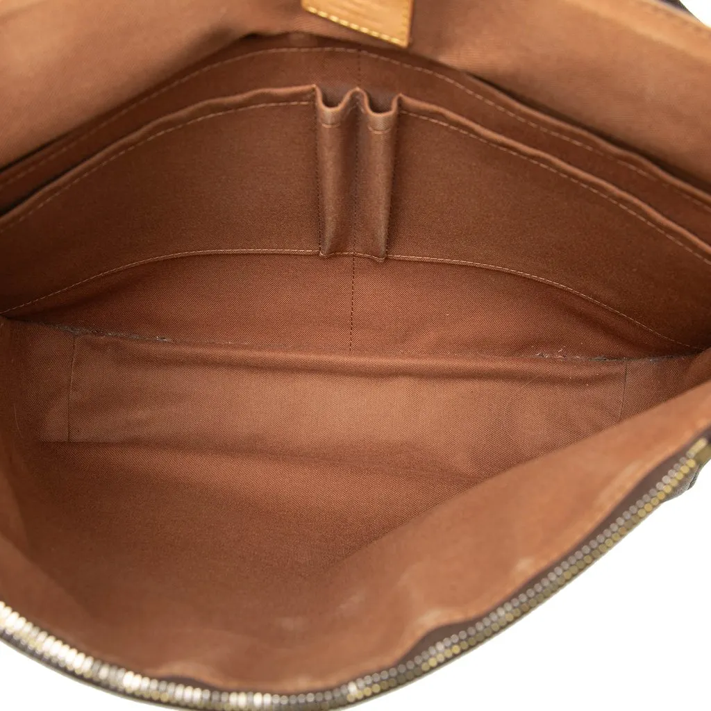 Louis Vuitton Monogram Beaubourg Messenger MM Brown Very good - Model View
