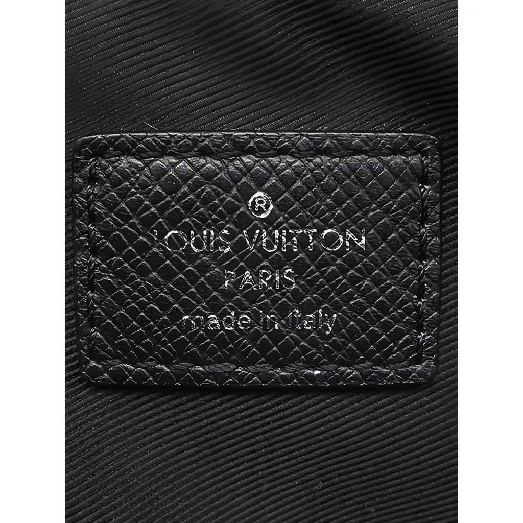Louis Vuitton Monogram Eclipse Taigarama Outdoor Bumbag Black Canvas Very good - Box View