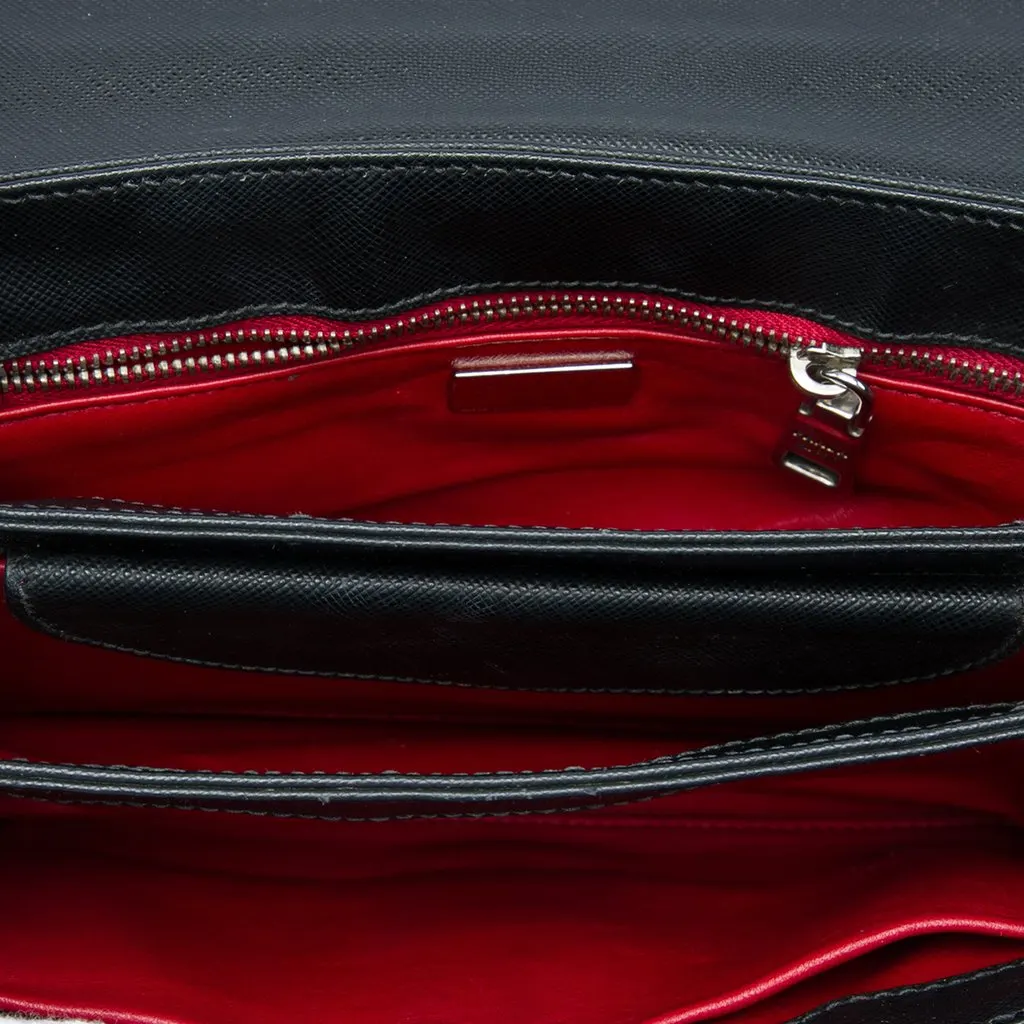 Prada Saffiano Lux Lock Chain Flap Black Leather Very good - Model View