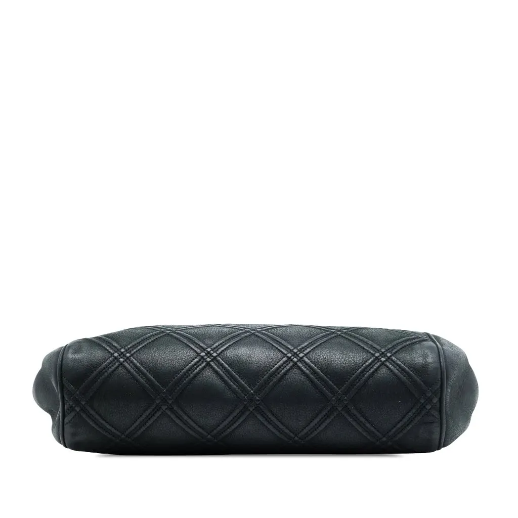 Chanel CC Quilted Lambskin Double Stitch Kiss Lock Clutch with Chain Black Leather Very good - Inside View