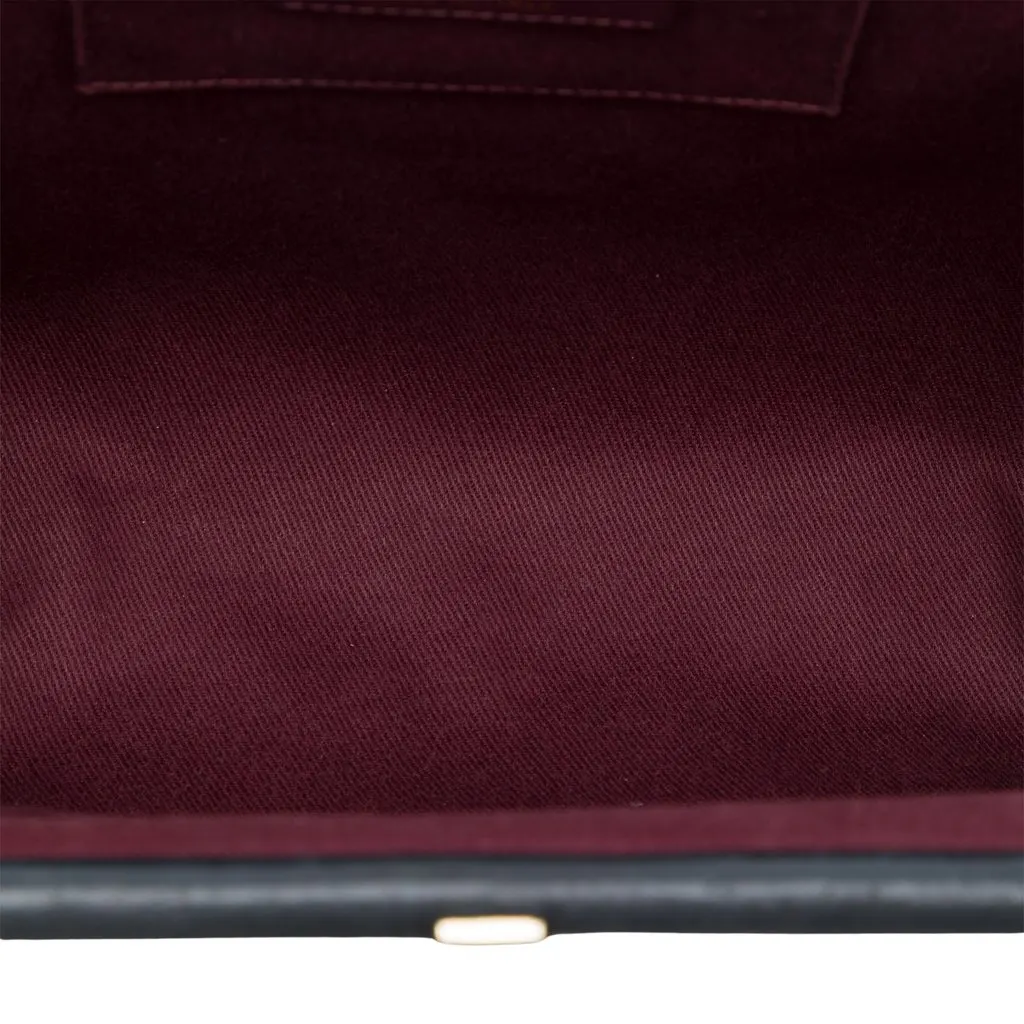 Chanel CC Quilted Lambskin Double Stitch Kiss Lock Clutch with Chain Black Leather Very good - Model View